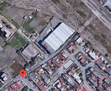 locale commerciale in vendita a Messina in zona Contesse
