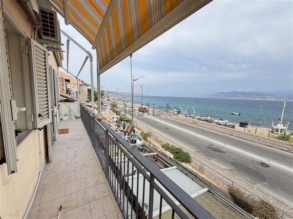 casa indipendente in vendita a Messina in zona Paradiso