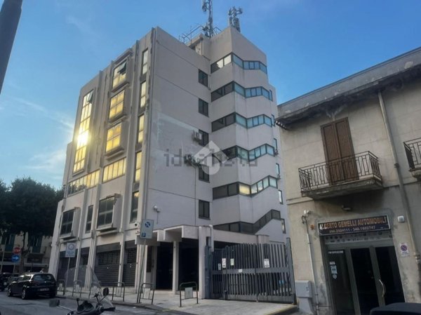 ufficio in vendita a Messina in zona Centro Storico