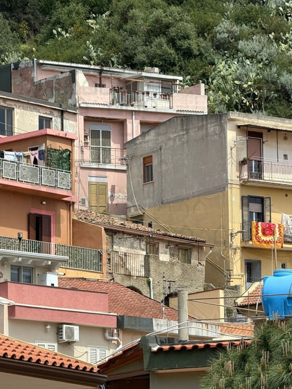 casa indipendente in vendita a Messina in zona Galati / Mili San Marco