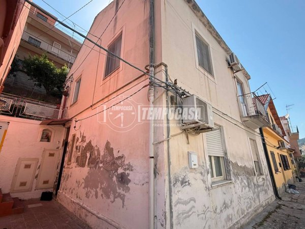 casa indipendente in vendita a Messina