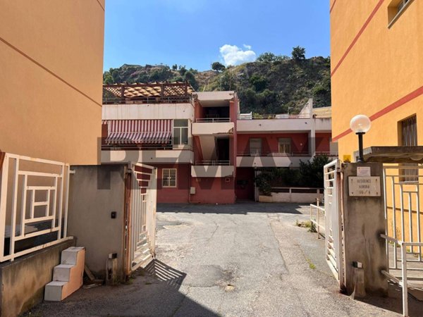 appartamento in vendita a Messina in zona Santa Margherita