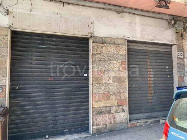 negozio in vendita a Messina