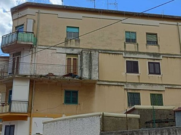 appartamento in vendita a Messina in zona Gazzi