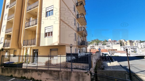 appartamento in vendita a Messina in zona Santissima Annunziata