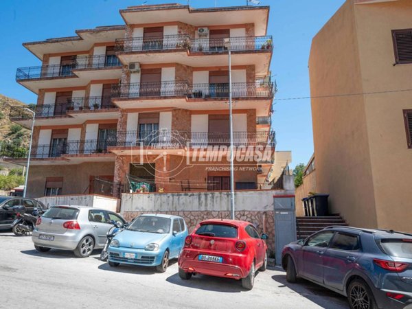 appartamento in vendita a Messina in zona San Filippo