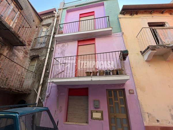 appartamento in vendita a Messina in zona Giampilieri Superiore
