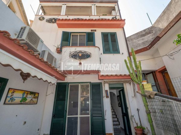 appartamento in vendita a Messina in zona Santa Margherita