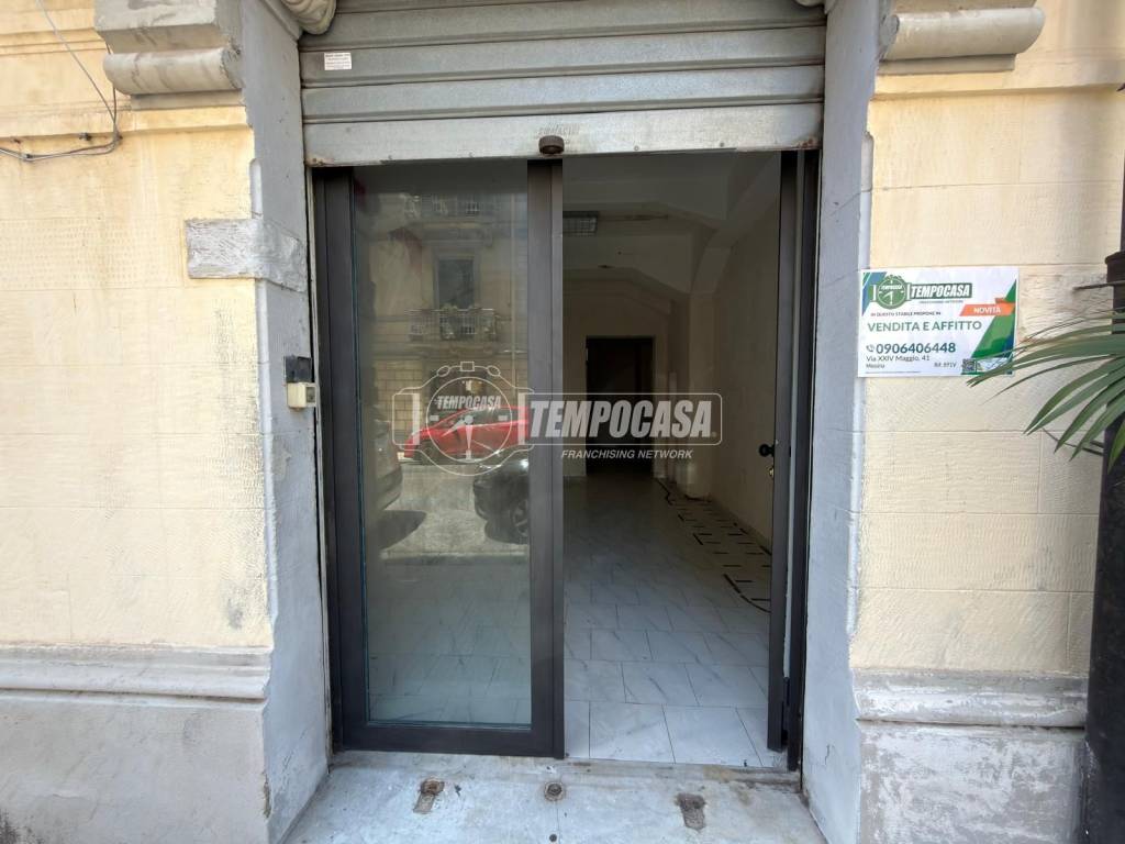 negozio in vendita a Messina in zona Centro Storico