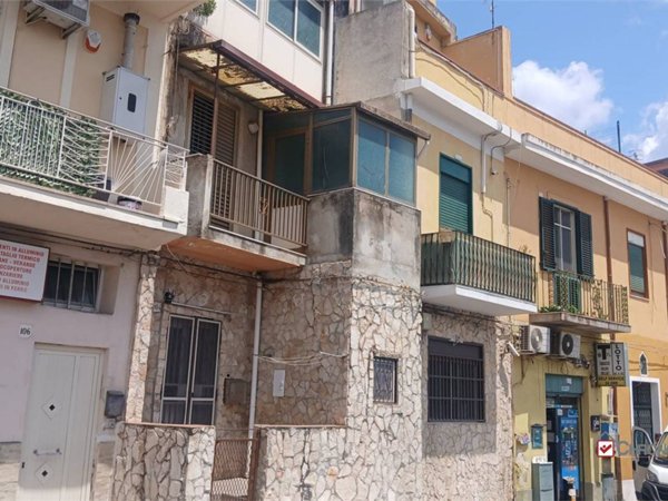 appartamento in vendita a Messina in zona Centro Storico
