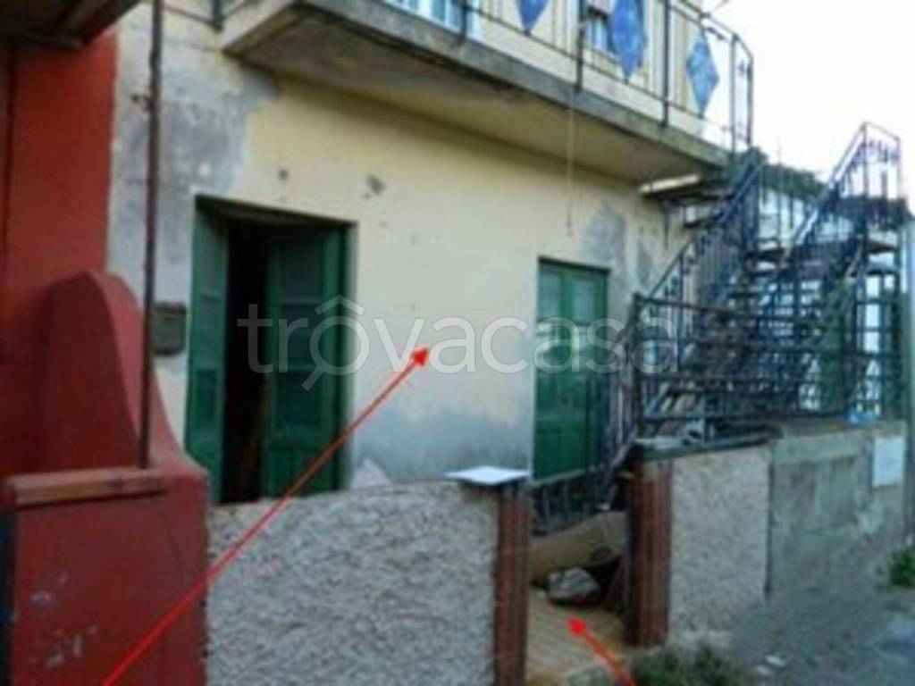 appartamento in vendita a Messina in zona Acqualadroni