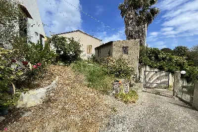 casa indipendente in vendita a Messina in zona Ganzirri