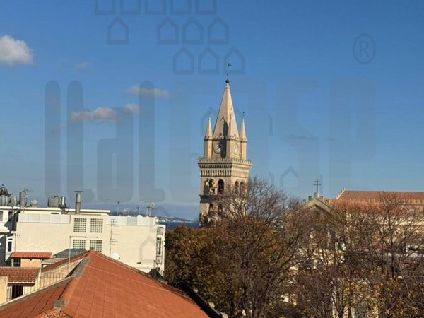 appartamento in vendita a Messina in zona Centro Storico