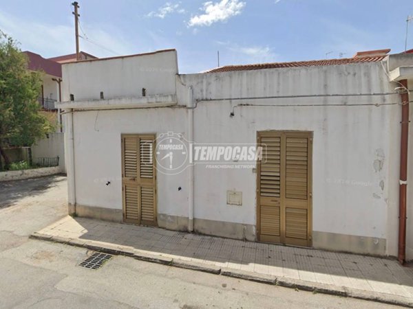 appartamento in vendita a Messina in zona Mili Marina