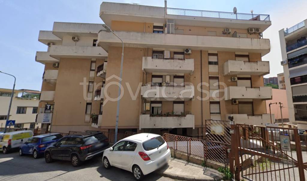 appartamento in vendita a Messina in zona San Licandro