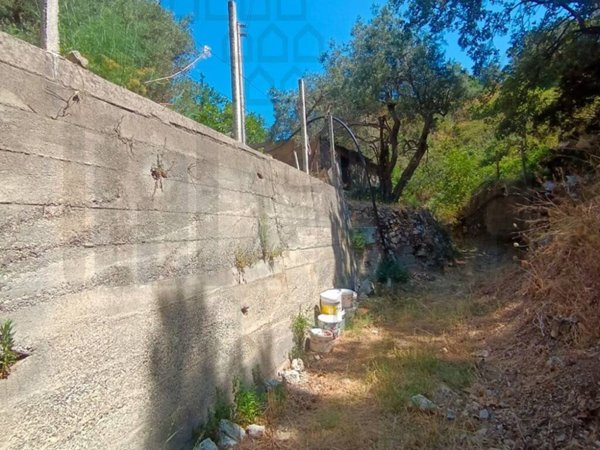 casa indipendente in vendita a Messina in zona San Filippo
