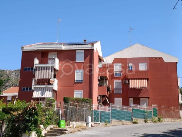 appartamento in vendita a Messina in zona Santissima Annunziata