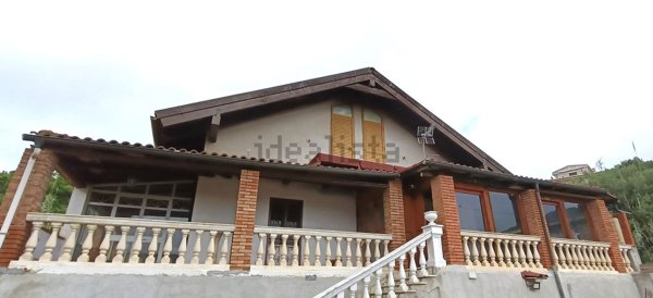 casa indipendente in vendita a Messina in zona Faro Superiore