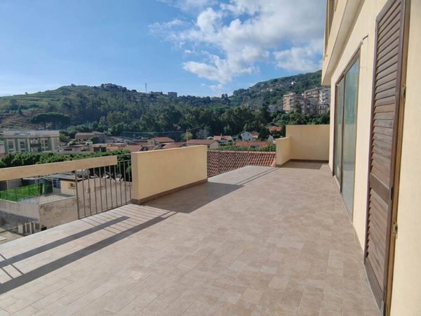 appartamento in vendita a Messina in zona Camaro