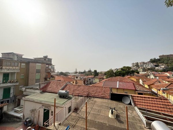 casa indipendente in vendita a Messina