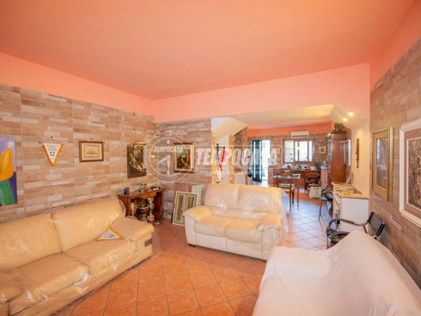 casa indipendente in vendita a Messina in zona San Filippo