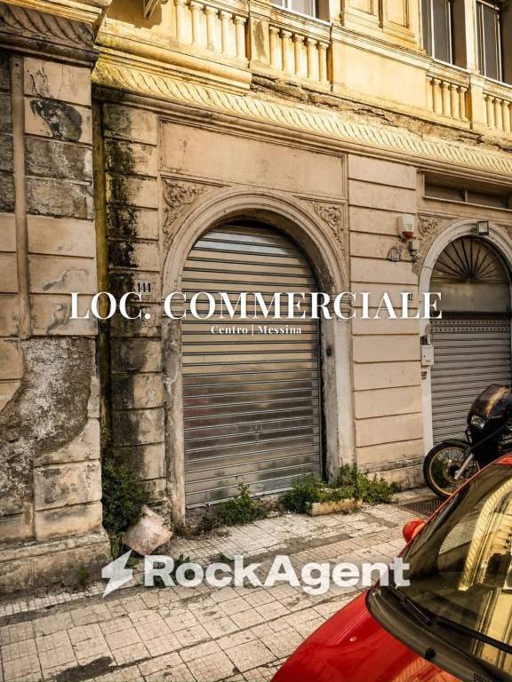 locale commerciale in vendita a Messina