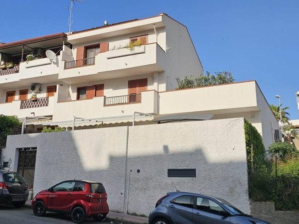 casa indipendente in vendita a Messina in zona Santissima Annunziata