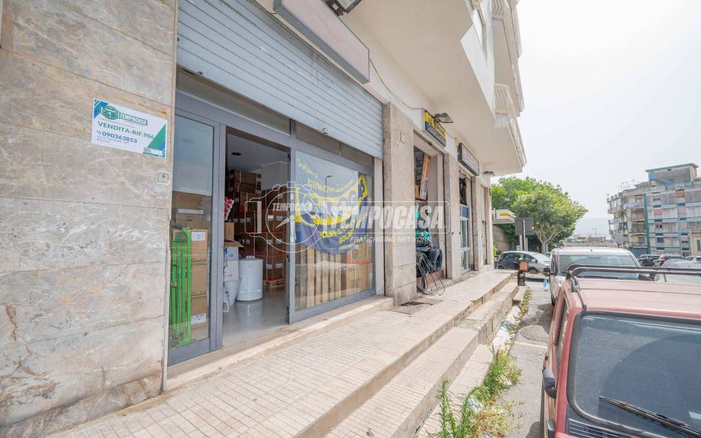 negozio in vendita a Messina
