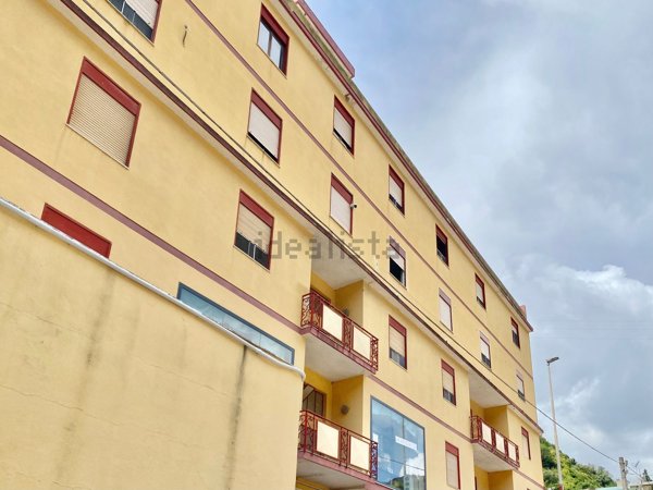 appartamento in vendita a Messina in zona Cataratti