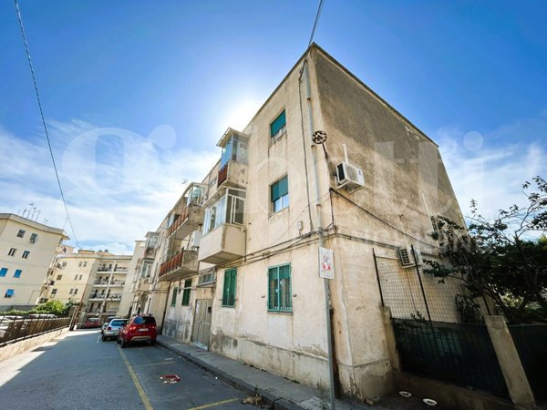 appartamento in vendita a Messina in zona Santissima Annunziata