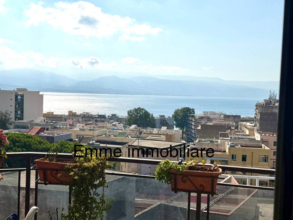 appartamento in vendita a Messina in zona San Licandro