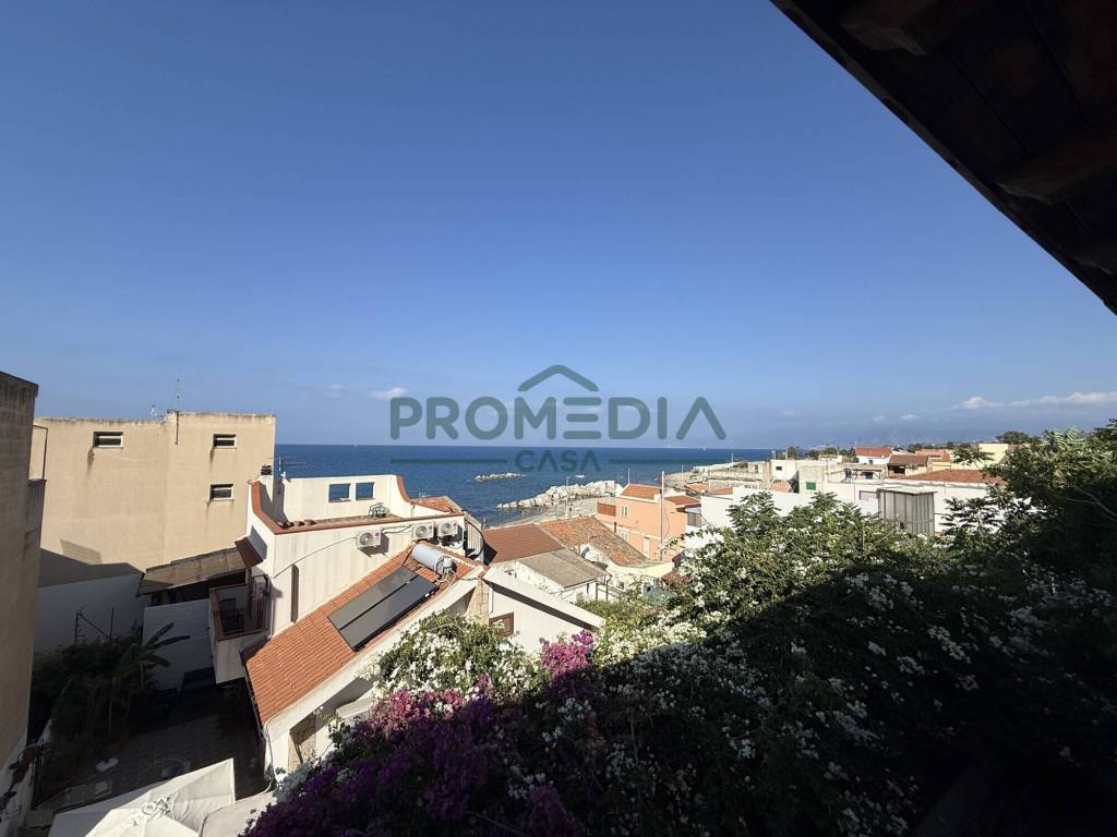 appartamento in vendita a Messina in zona Spartà