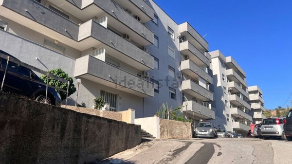 appartamento in vendita a Messina in zona Pistunina