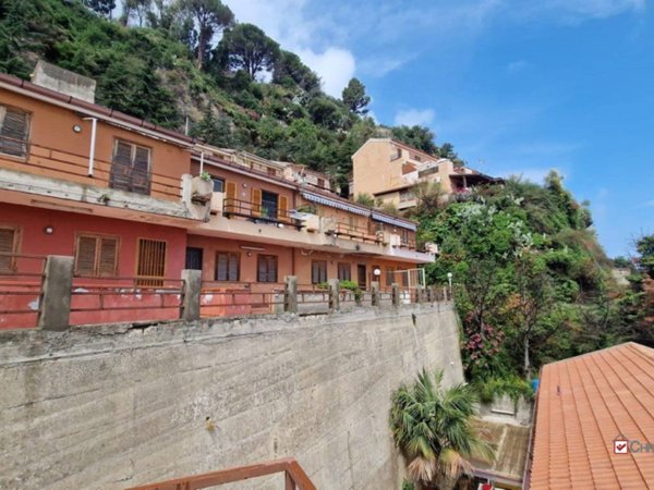 appartamento in vendita a Messina in zona Spartà