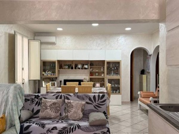 casa indipendente in vendita a Messina in zona Gazzi