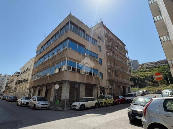 appartamento in vendita a Messina in zona Centro Storico