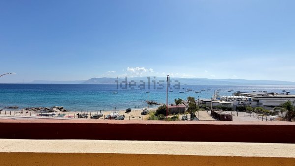 casa indipendente in vendita a Messina in zona Paradiso