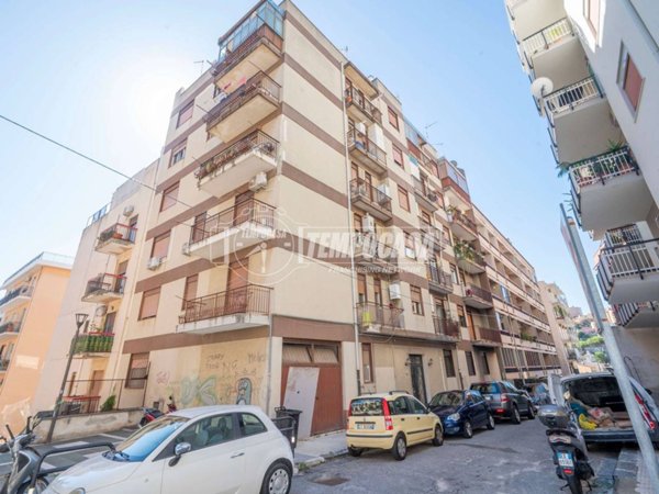 appartamento in vendita a Messina in zona Centro Storico