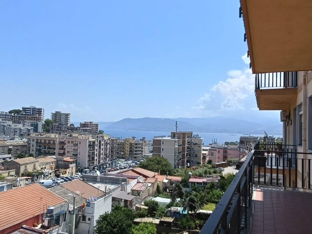 appartamento in vendita a Messina in zona Santissima Annunziata