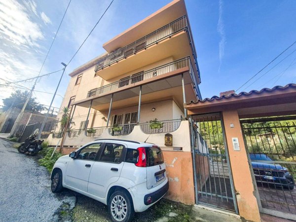 appartamento in vendita a Messina in zona Camaro