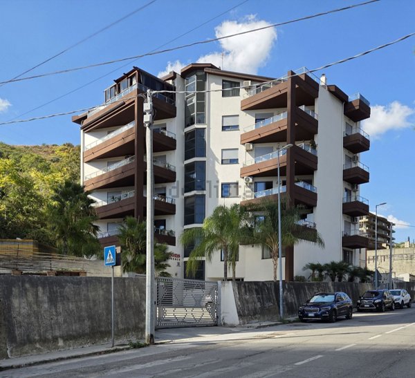 box auto in vendita a Messina