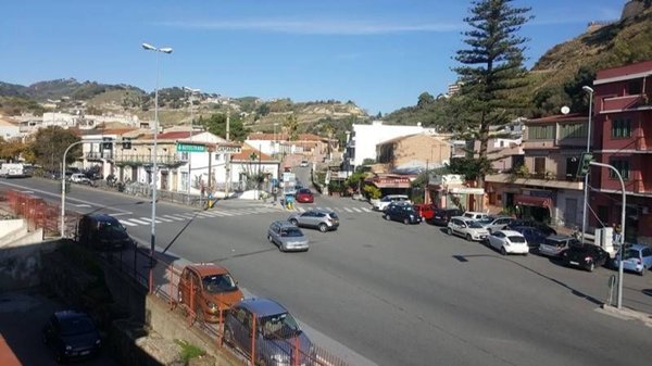 appartamento in vendita a Messina in zona Camaro