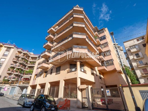 appartamento in vendita a Messina in zona Centro Storico