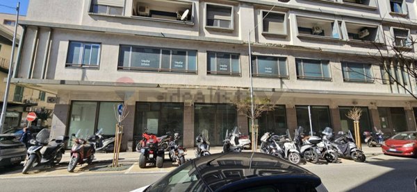ufficio in vendita a Messina in zona Centro Storico