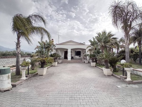 casa indipendente in vendita a Milazzo