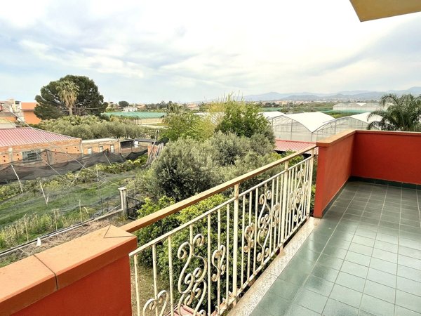appartamento in vendita a Milazzo in zona Scaccia