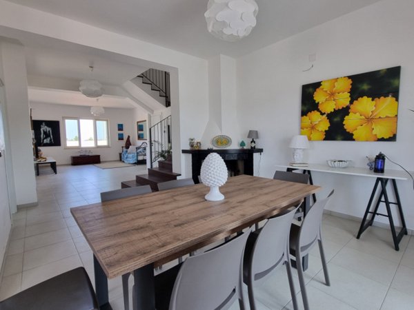 casa indipendente in vendita a Milazzo in zona Fiumarella
