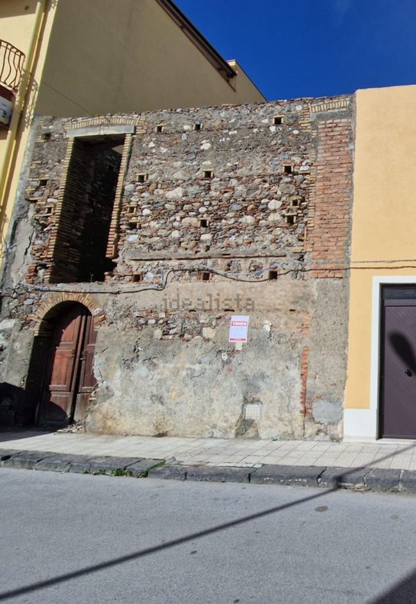 casa indipendente in vendita a Milazzo in zona San Pietro