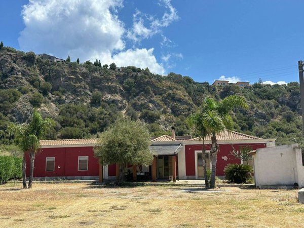 casa indipendente in vendita a Milazzo in zona Capo Milazzo