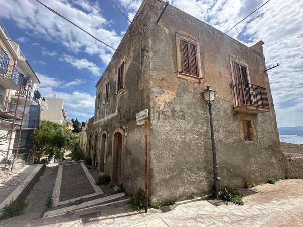 casa indipendente in vendita a Milazzo